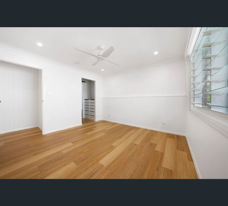 1/25 Evandale Crescent, Miami, Qld 4220 - Photo 4