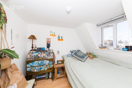 5 bedroom terraced house to rent - Photo 5