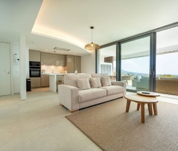 2 Bedroom Apartment For Rent in La Quinta, Málaga - Photo 1