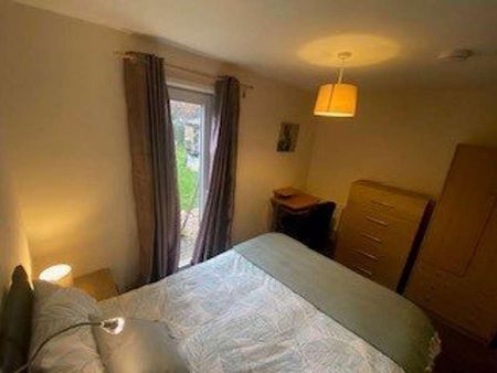 Rm, Kirkmeadow, Bretton, Peterborough, PE3 - Photo 2