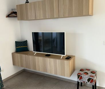 Location Appartement 1 pièce 23m² FORT DE FRANCE 97200 - Photo 2