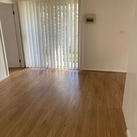 Modern Granny Flat - Photo 3