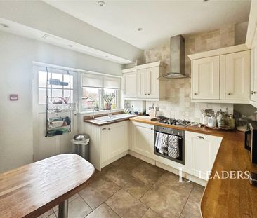 3 bedroom apartment to rent Courland, 19 Grange Road, Eastbourne, BN21 - Photo 5