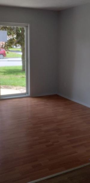 4 1/2 Logement Granby - Photo 1