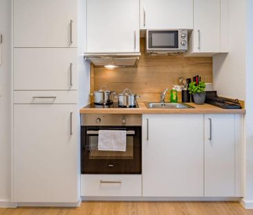 Gemütliches Single-Apartment, möbliert und voll ausgestattet, Erstb... - Photo 2