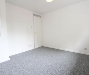 1 bedroom end of terrace house to rent - Photo 3