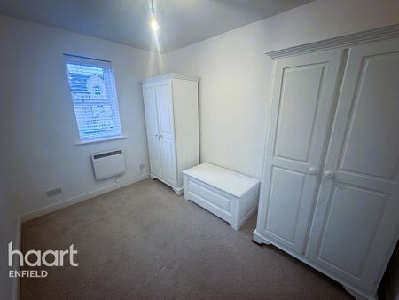 2 bedroom flat to rent - Photo 5