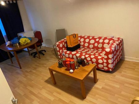 4 bedroom terraced house to rent - Photo 2