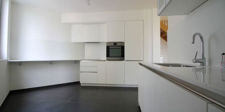 Duplex te huur in Brussel voor € 2.600 met 4 slaapkamers - Photo 5