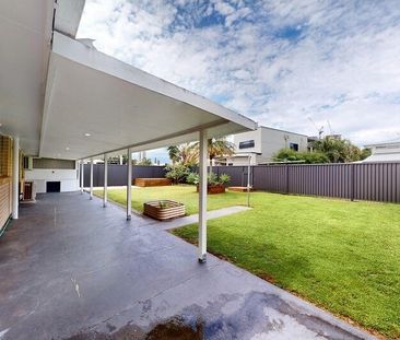 Burleigh Waters - Photo 3