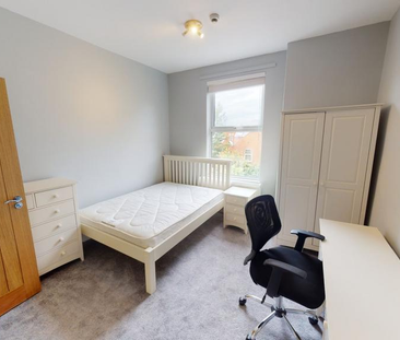 7 bedroom semi-detached house to rent - Photo 3