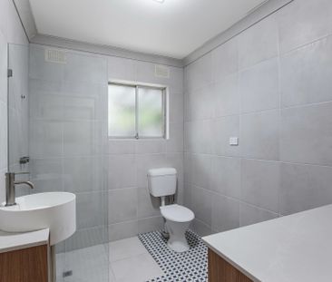 Sophisticated Living in Mile End - Photo 5