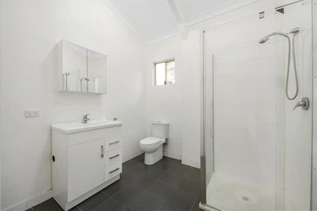 “Peaceful Two Bedroom Duplex with Valley Views” - Photo 5