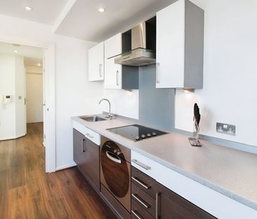 2 bedroom apartment to rent - Photo 4