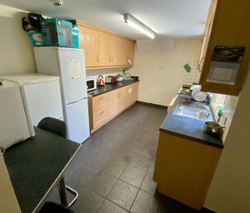 Eblana Street, WIFI Included, All Bills Included, BT71LD, Belfast - Photo 6