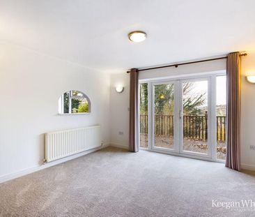 4 bedroom chalet to rent - Photo 1