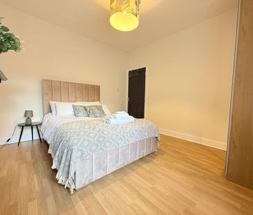 Ealing Park Mansions, London, W5 - Photo 3