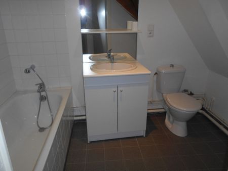 Location Appartement 2 pièces 38m² - Photo 4