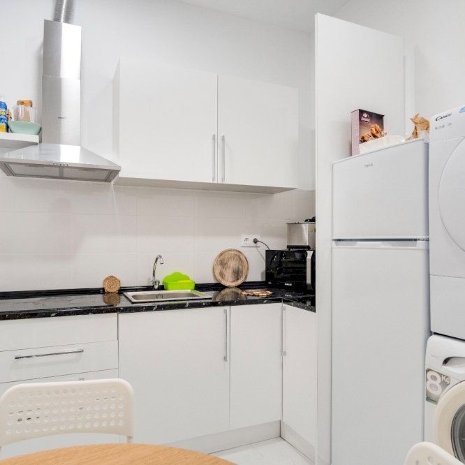 Beautiful exterior room with balcony in Plaza Mayor - Photo 1