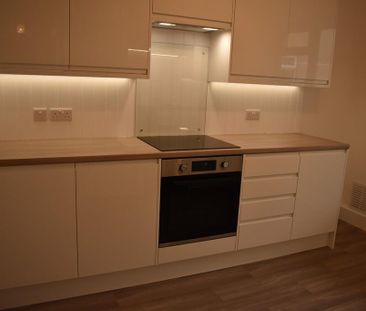 2 bedroom apartment to rent - Photo 5