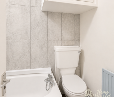 1 bedroom in a flat share to rent - Photo 2