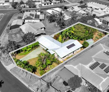 SPACIOUS FAMILY HOME SET IN QUIET CLOSE - Photo 6