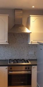 2 bedroom maisonette to rent - Photo 3