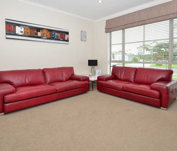 ONE LEVEL LIVING AT IT'S BEST- MILLWATER 4 BEDROOM! - Photo 4