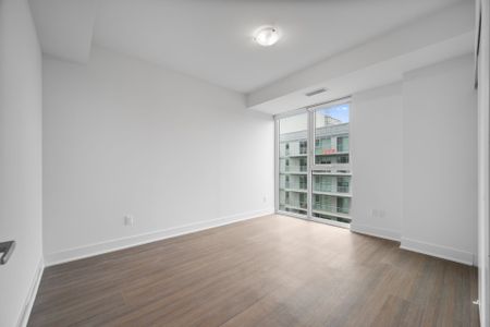 For Lease - 195 Deerfield Road Unit# 913, Newmarket, Ontario - Photo 5