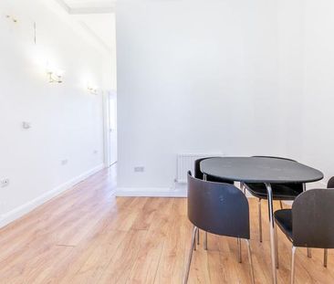 Two double bedrooms in the heart of Camden mins to Regents Park and Tube - Photo 1