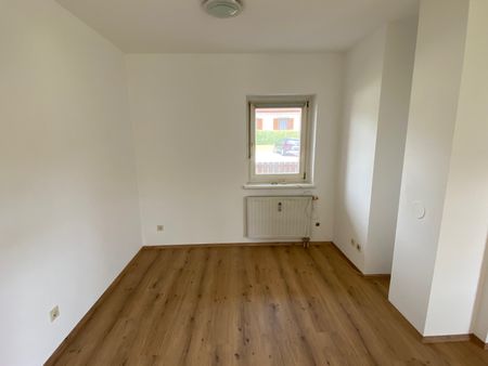Günstige Singlewohnung im Erdgeschoss zu vermieten - Foto 5