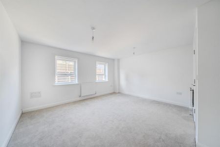 4 bedroom townhouse to rent - Photo 4