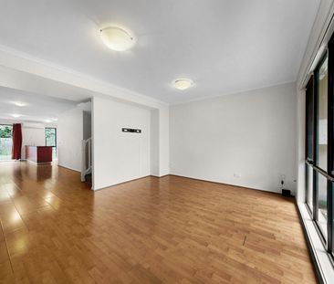10 Berg Place, Coburg VIC 3058 - Photo 6