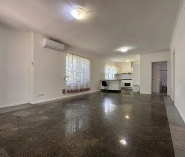 Modern Living in a Prime Homebush West Location - Photo 1