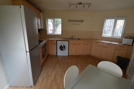 3 bedroom house to rent - Photo 4