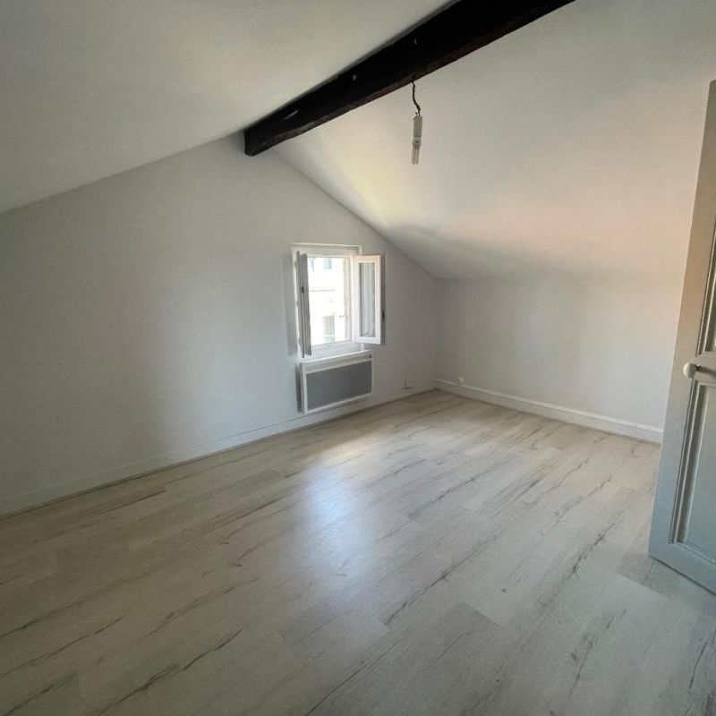 Location Appartement 2 pièces 18m² POITIERS 86000 - Photo 1