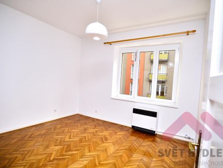 Pronájem bytu 2+1 49 m2 - Fotografie 3