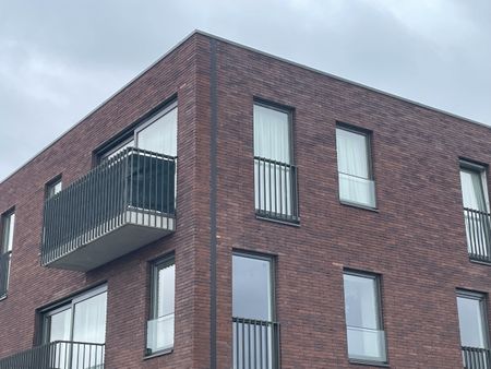 Rustig gelegen twee-slaapkamer appartement + autostandplaats - Photo 4