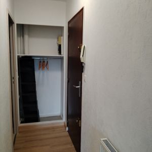 F1, Résidence Eiffel - Photo 2