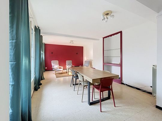 Location Maison 4 pièces 95m² AVIGNON 84000 - Photo 1