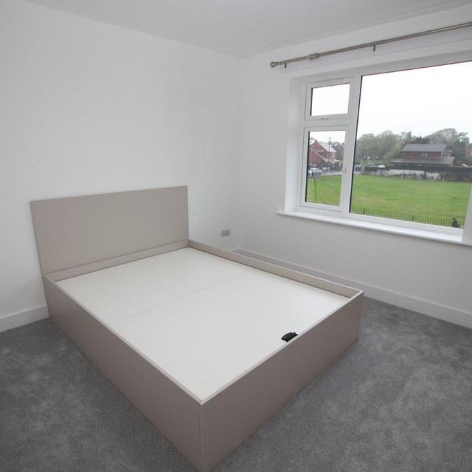 2 bedroom semi-detached house to rent - Photo 1