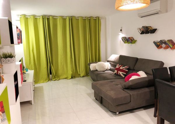 FOR RENT Apartment with 2 bedrooms with pool for LONG TERM