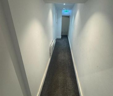 Residential development to rent - Photo 4