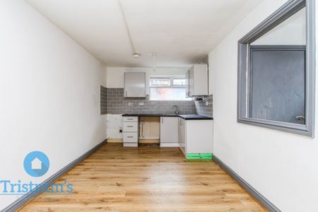 1 bed Studio for Rent - Photo 2