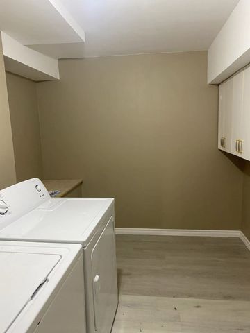 575 College Ave W, Guelph - Photo 2