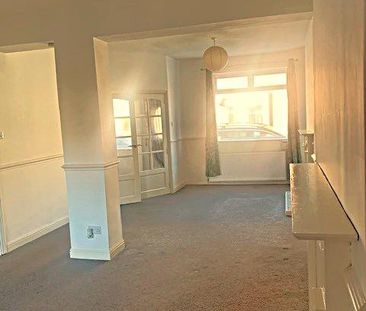 4 bedroom terraced house to rent - Photo 2