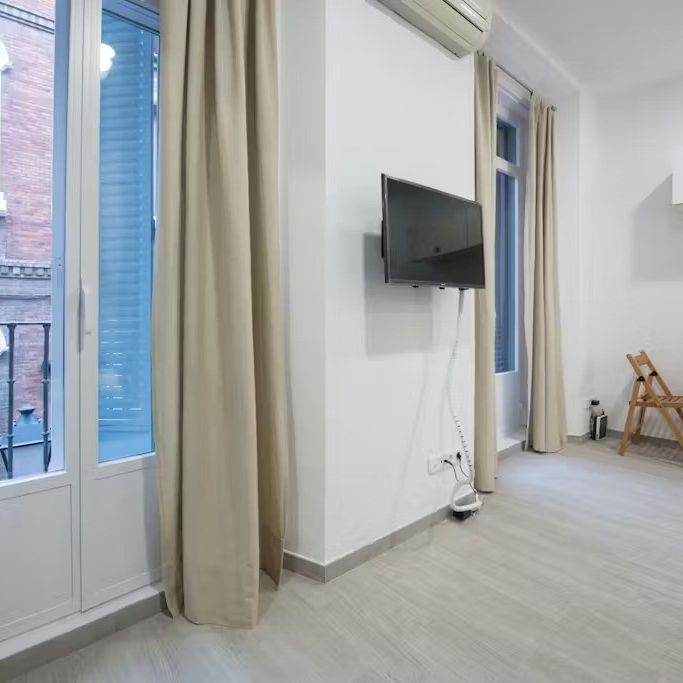 Calle de la Ballesta, Madrid, Community of Madrid 28004 - Photo 1