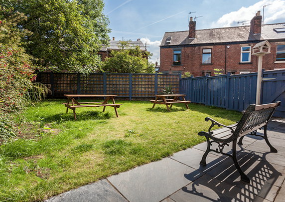 3 bedroom house share to rent - Photo 1