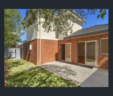 Fully Furnished Townhouse! Walk to Monash University! - Photo 3