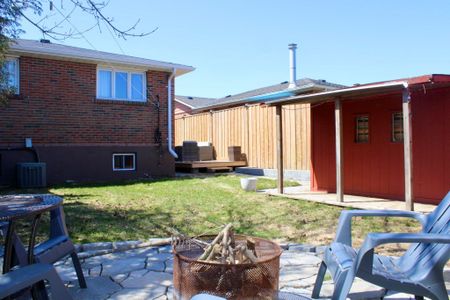 For Lease - 743 West Shore Boulevard, Pickering, Ontario - Photo 2